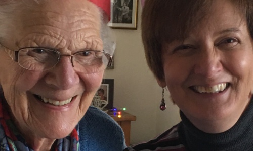 Connie, an Age UK storyteller, with her daughter Sarah